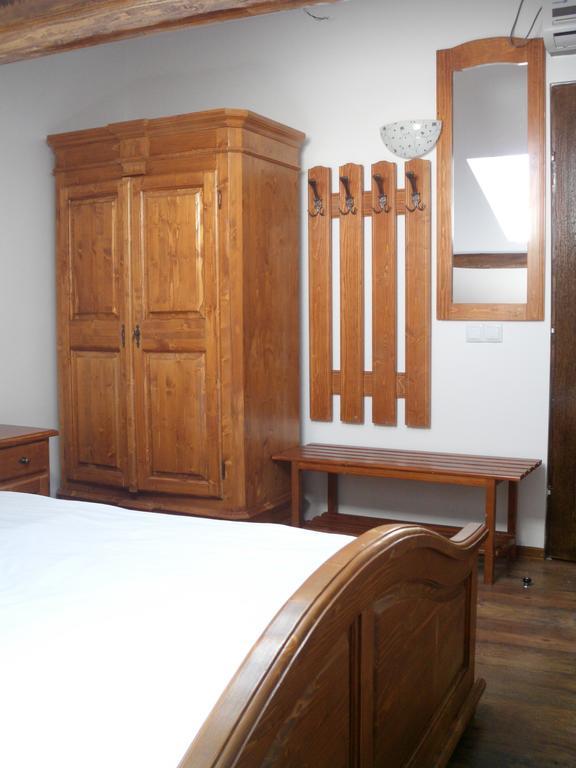 Camere De Inchiriat Onelia Alba Iulia Bagian luar foto