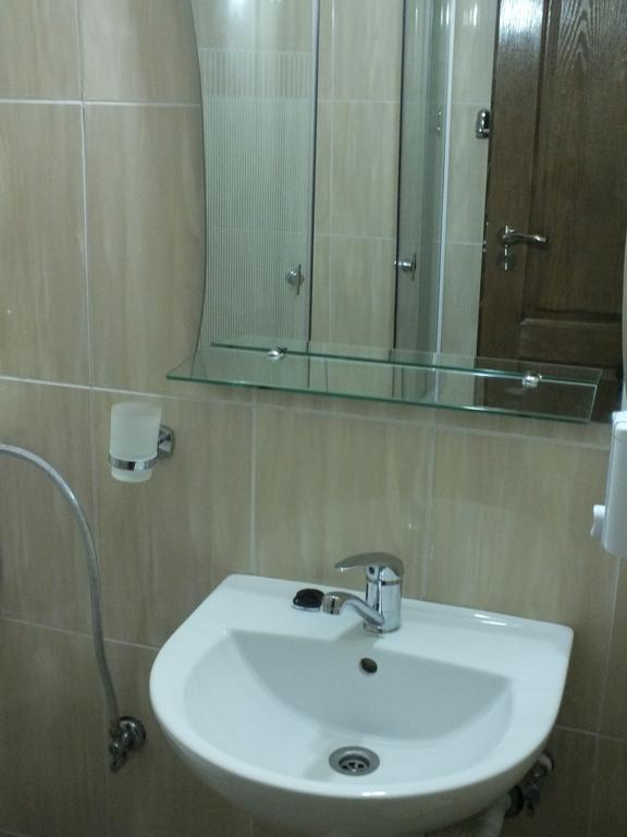 Camere De Inchiriat Onelia Alba Iulia Bagian luar foto