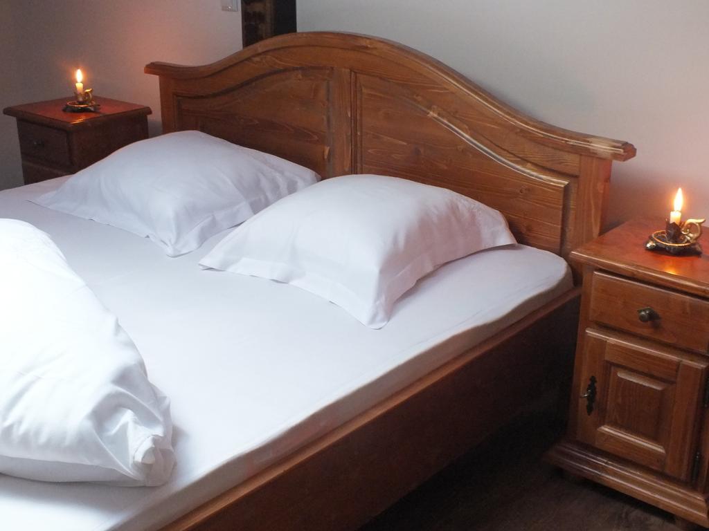 Camere De Inchiriat Onelia Alba Iulia Bagian luar foto